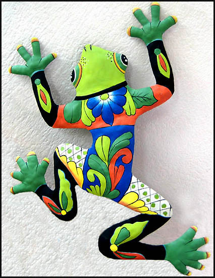 Handcrafted Green Frog Patio Art - Painted Metal Tropical Garden Wall Decor - 18" x 24"